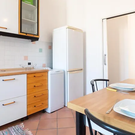 Lucifero View Apartment-cagliari *